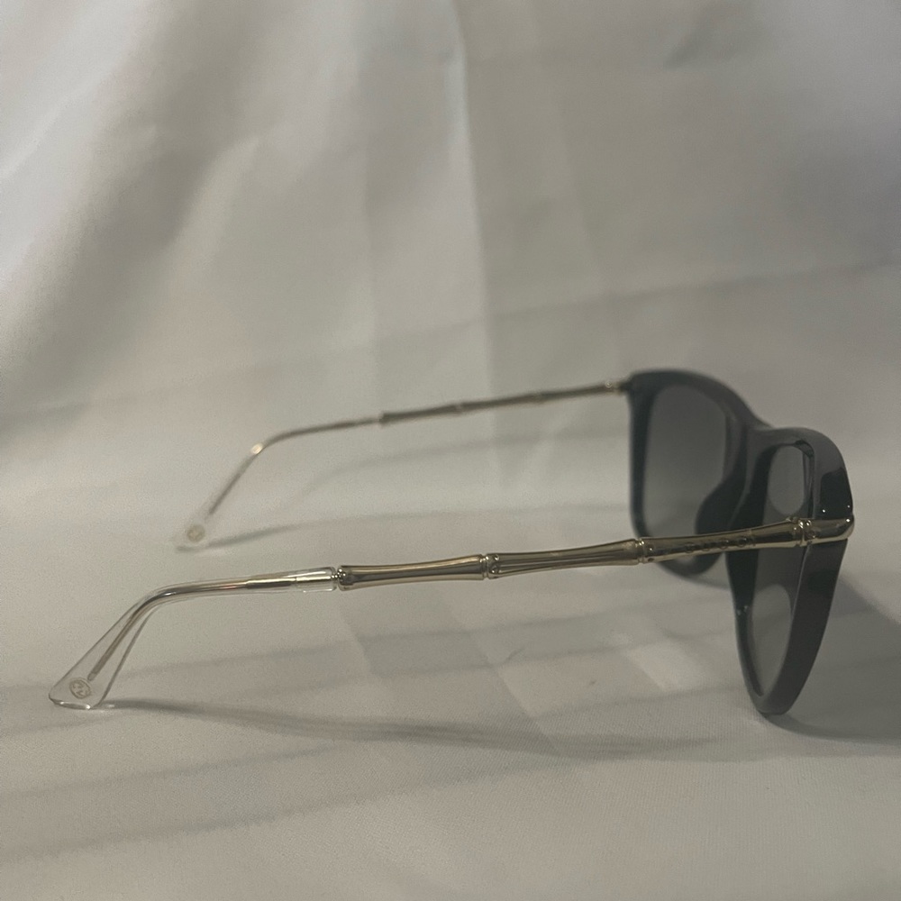 Gucci Sunglass - Picture 4 of 5
